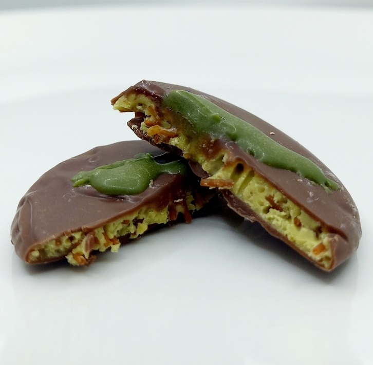 おちょこ Photo by しゃおん@ちょこはち (@xxsyao_chocol8) · February 8, 2024