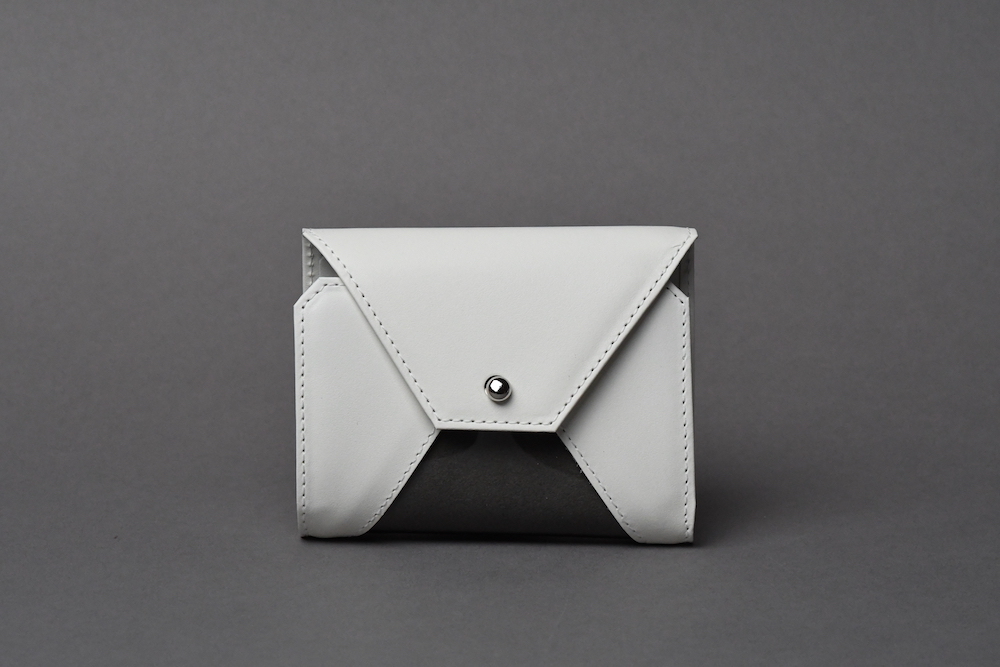 ダイアパース◇DIA PURSE◇ リスオ シロを仕入れる | ECモールに無い